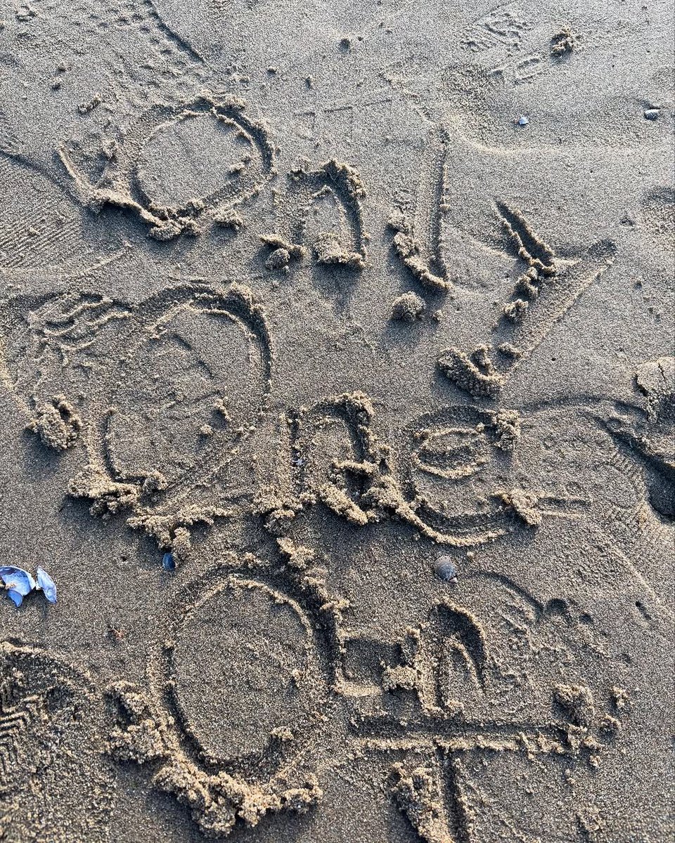 FranceMill's tweet photo. ~28.05.25 - INSTAGRAM~

Mill a actualisé son feed Instagram

[#Mill] 6e anniversaire

#OnlyOneOf #온리원오브
#Mill #밀
#OnlyOneOf_6th_anniversary https://t.co/pss4ISh1Bn