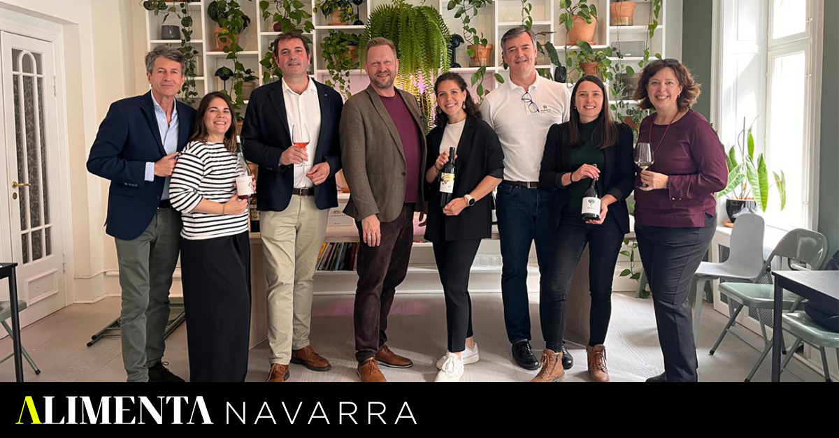 Navarra Capital (@navarracapital) on Twitter photo 🍷 #ALIMENTA | Las exportaciones de vino navarro a Dinamarca crecen un 172 % en un año.
#NavCapital - <a href="/vinosnavarra/">Vinos Navarra</a>
💻 navarracapital.es/las-exportacio… 🍷 #ALIMENTA | Las exportaciones de vino navarro a Dinamarca crecen un 172 % en un año.
#NavCapital - <a href="/vinosnavarra/">Vinos Navarra</a>
💻 navarracapital.es/las-exportacio…