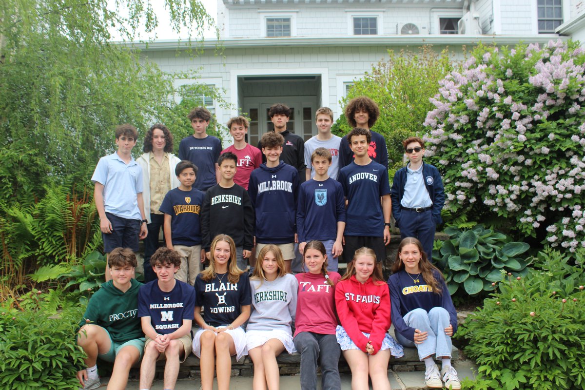 DutchessDay's tweet photo. As our 8th graders prepare to move on to high school, we're filled with pride for their achievements thus far and can't wait to see all the incredible things they will accomplish in the future. https://t.co/Nm0nZndX0F