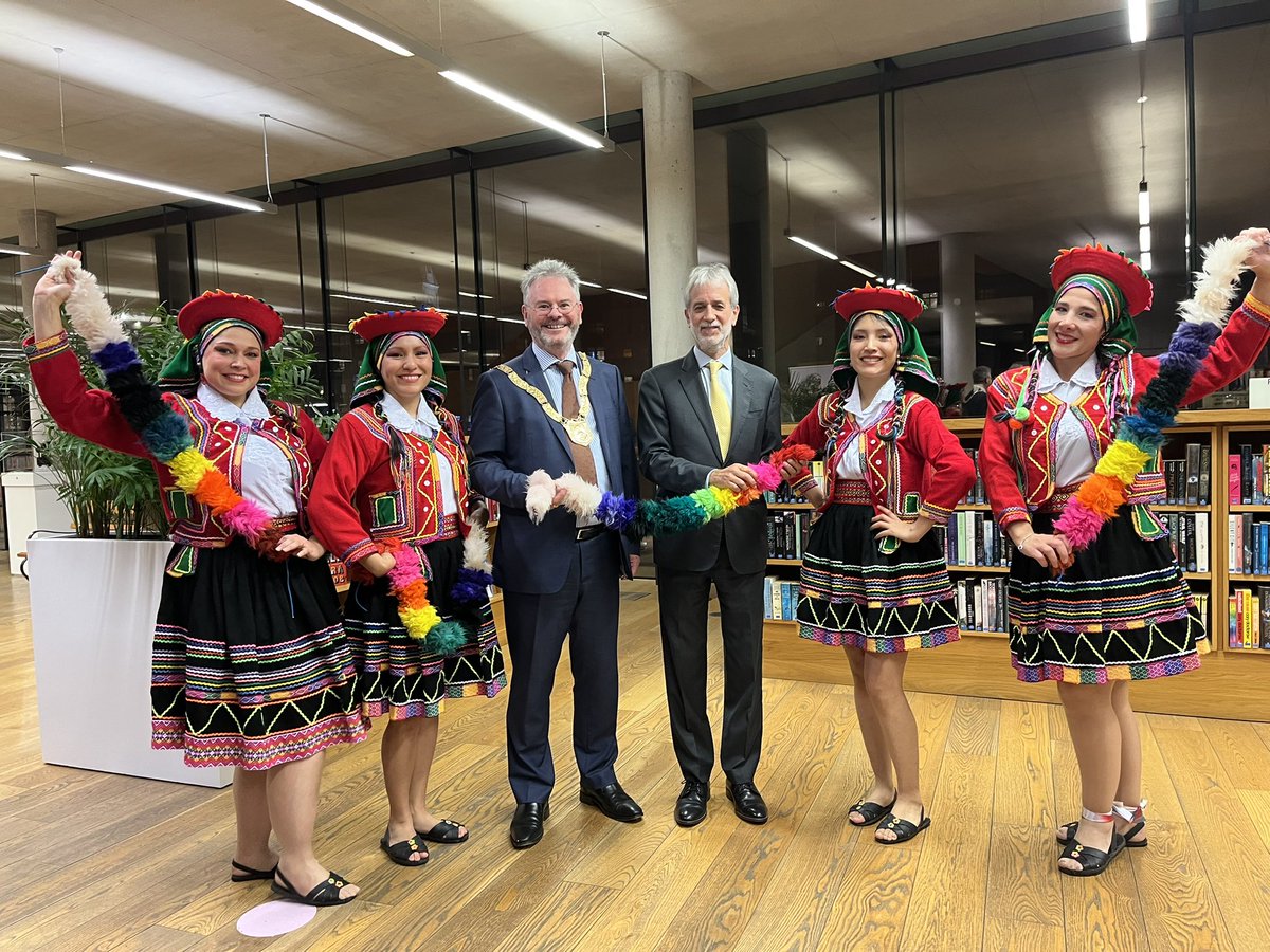 Cllr. Jim O'Leary (@jimdundrum) on Twitter photo Delighted to meet again with HE Ambassador of Peru Jaime Cacho Sousa in County Hall. Following the exceptional & successful Migrants Art Exhibition we discussed further collaborations & means to create links between <a href="/dlrcc/">Dún Laoghaire-Rathdown County Council</a> /Ireland & Peru. <a href="/PeruEmbassyIRL/">Embassy of Peru in Ireland</a> Delighted to meet again with HE Ambassador of Peru Jaime Cacho Sousa in County Hall. Following the exceptional & successful Migrants Art Exhibition we discussed further collaborations & means to create links between <a href="/dlrcc/">Dún Laoghaire-Rathdown County Council</a> /Ireland & Peru. <a href="/PeruEmbassyIRL/">Embassy of Peru in Ireland</a>