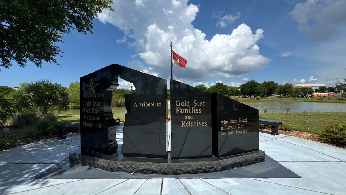Kiwanis of Big Lagoo (@biglagoo) on Twitter photo We spread the word about Wreaths Across America at Barrancas National Cemetery today at the Memorial Day ceremony at the Veterans Memorial Park Pensacola #Veterans <a href="/WreathsAcross/">Wreaths Across America</a> <a href="/Kiwanis/">Kiwanis</a> #Kiwanis#Veterans <a href="/WreathsAcross/">Wreaths Across America</a> <a href="/Kiwanis/">Kiwanis</a> #kiwanis We spread the word about Wreaths Across America at Barrancas National Cemetery today at the Memorial Day ceremony at the Veterans Memorial Park Pensacola #Veterans <a href="/WreathsAcross/">Wreaths Across America</a> <a href="/Kiwanis/">Kiwanis</a> #Kiwanis#Veterans <a href="/WreathsAcross/">Wreaths Across America</a> <a href="/Kiwanis/">Kiwanis</a> #kiwanis