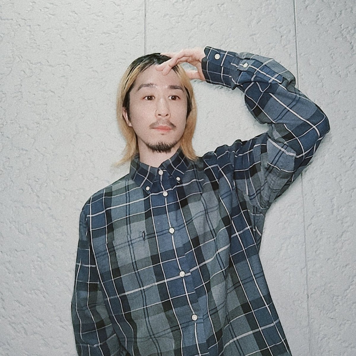 最近服をネットでしか買っていなかったので久しぶりに古着屋めぐりしてきました。これから暑くなるので出番はすぐ終わってしまうかもしれないけど古着は一期一会なので。