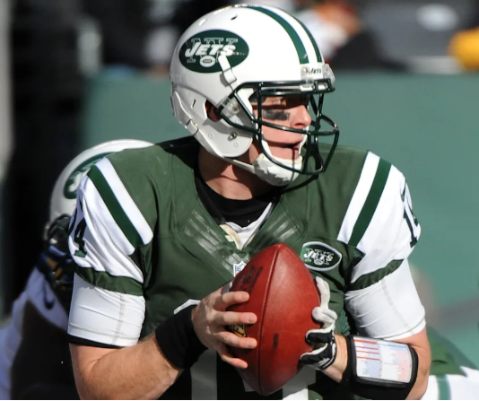 Jim Gehman (@jimgehman) on Twitter photo Former QB <a href="/GregMcElroy/">Greg McElroy</a>’s time in NY didn't last as long as he had hoped, but he'll always be a <a href="/nyjets/">New York Jets</a>.
And he’s scored in his second career as a college football analyst for ABC/ESPN & co-host of <a href="/macandcube/">McElroy and Cubelic in the Morning</a> in Birmingham, AL.
newyorkjets.com/news/where-are… <a href="/nyjetshistory/">New York Jets History</a> Former QB <a href="/GregMcElroy/">Greg McElroy</a>’s time in NY didn't last as long as he had hoped, but he'll always be a <a href="/nyjets/">New York Jets</a>.
And he’s scored in his second career as a college football analyst for ABC/ESPN & co-host of <a href="/macandcube/">McElroy and Cubelic in the Morning</a> in Birmingham, AL.
newyorkjets.com/news/where-are… <a href="/nyjetshistory/">New York Jets History</a>
