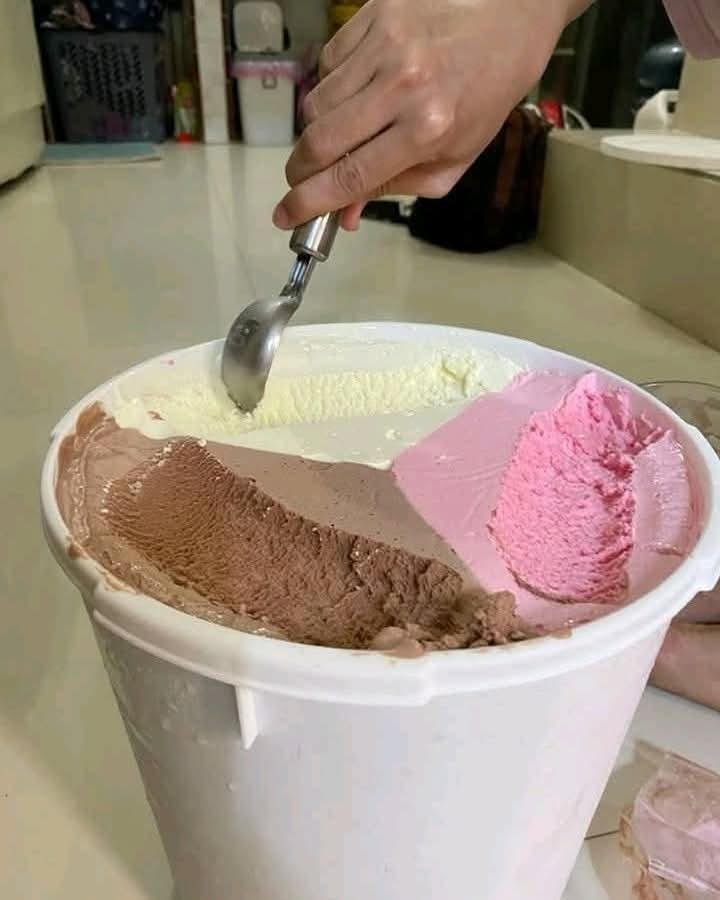 كميه الأيس كريم اللي محتاجها في الصيف :