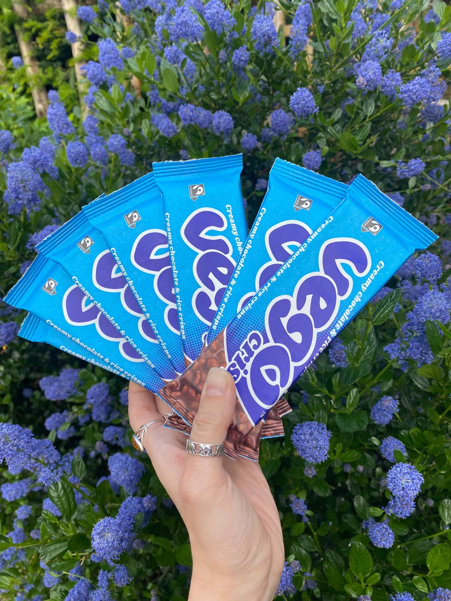 THANK YOU VEGO! 💚 Vego have generously sent a huge donation of Vego Crisp chocolate bars for upcoming vegan outreach events and giveaways!

Vego is one of the BEST #veganchocolate brands, and these will be invaluable for the public to try and fall in love with vegan chocolate!