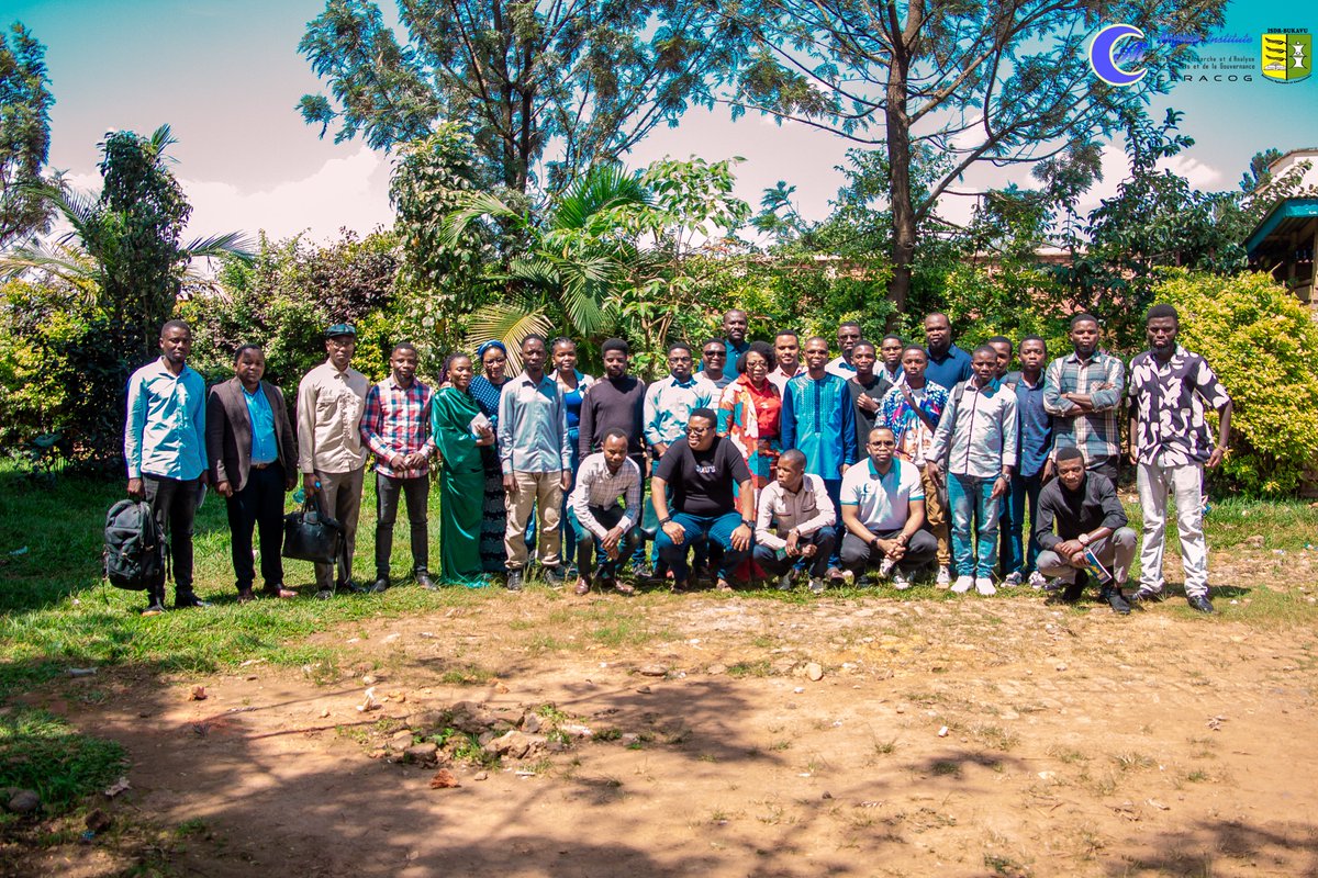 Angaza Institute (@angazainstitute) on Twitter photo Cet #AngazaCafé avec <a href="/AugustinMUDEKE1/">Augustin MUDEKEREZA KASENGE</a> a offert un cadre d'échanges riches sur la fabrique institutionnelle du foncier urbain & des pistes pour repenser les régimes fonciers à travers luttes de pouvoir, arrangements politiques & logiques publiques/privées imbriquées. Cet #AngazaCafé avec <a href="/AugustinMUDEKE1/">Augustin MUDEKEREZA KASENGE</a> a offert un cadre d'échanges riches sur la fabrique institutionnelle du foncier urbain & des pistes pour repenser les régimes fonciers à travers luttes de pouvoir, arrangements politiques & logiques publiques/privées imbriquées.