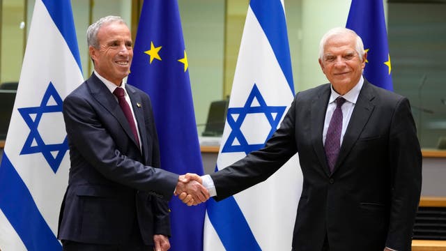 Borrell: "La mitad de las bombas que caen sobre Gaza fueron fabricadas en Europa"
Claro, y la mayoría de esas bombas fueron lanzadas cuando tú estabas de Alto Representante de la UE.
Ahora quiere vestirse de crítico fuera del cargo para limpiar su culpabilidad.