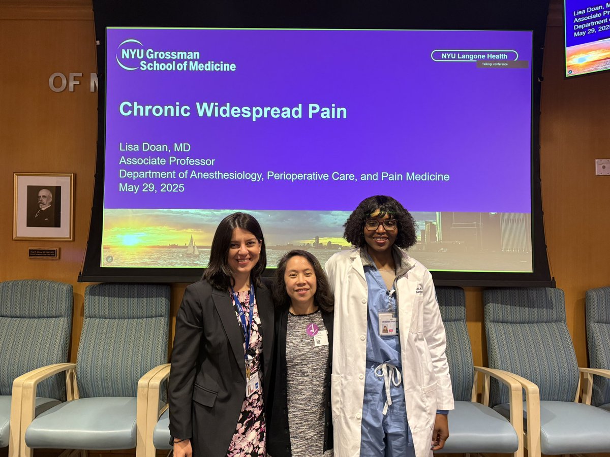 UcheUmehMD's tweet image. Thank you to Dr. Lisa Doan of @nyulangone Anesthesia department for the excellent Grand Rounds on Chronic Widespread Pain. She discussed nociplastic pain and how her research team is using EEG to identify new pain biomarkers. @HSSAnesthesia @sgmemtsoudis