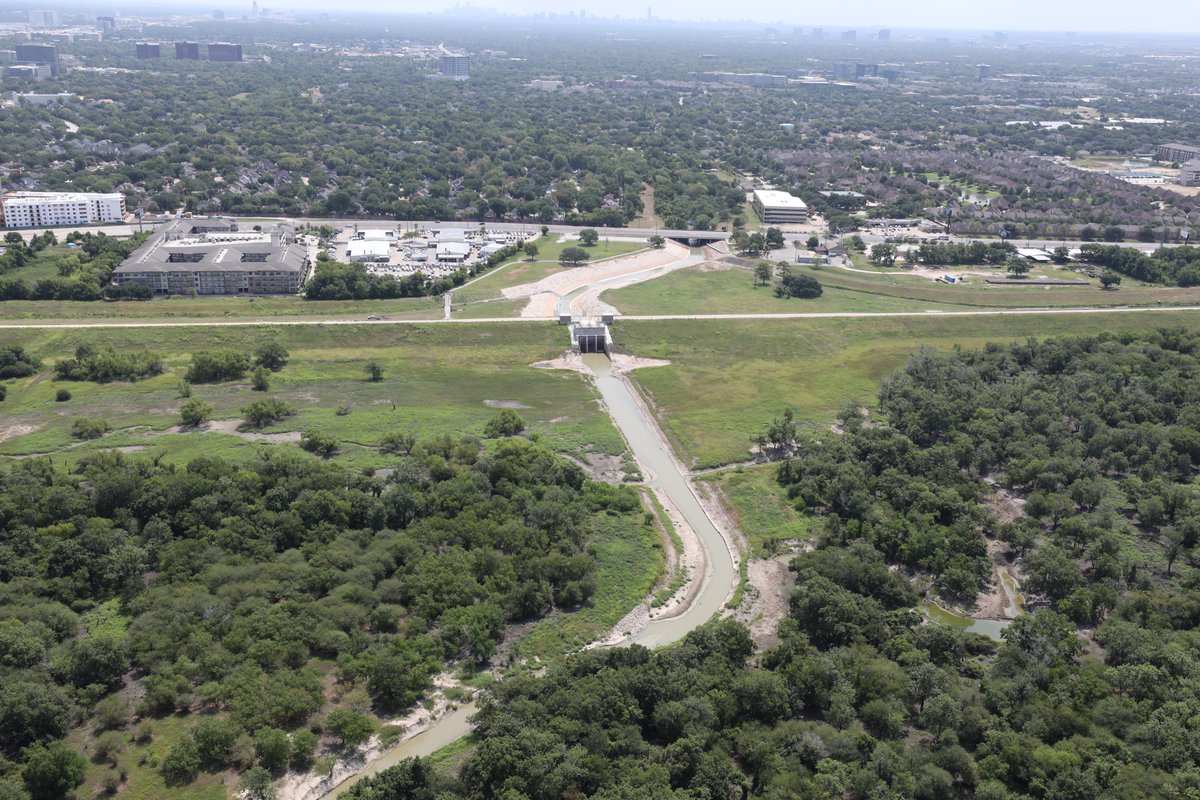 National Dam Safety Day is May 31!
Learn more about your local dams and levees by visiting the National Inventory of Dams nid.sec.usace.army.mil/#/ and the National Inventory of Levees levees.sec.usace.army.mil Learn more here: swg.usace.army.mil/.../Recreation…