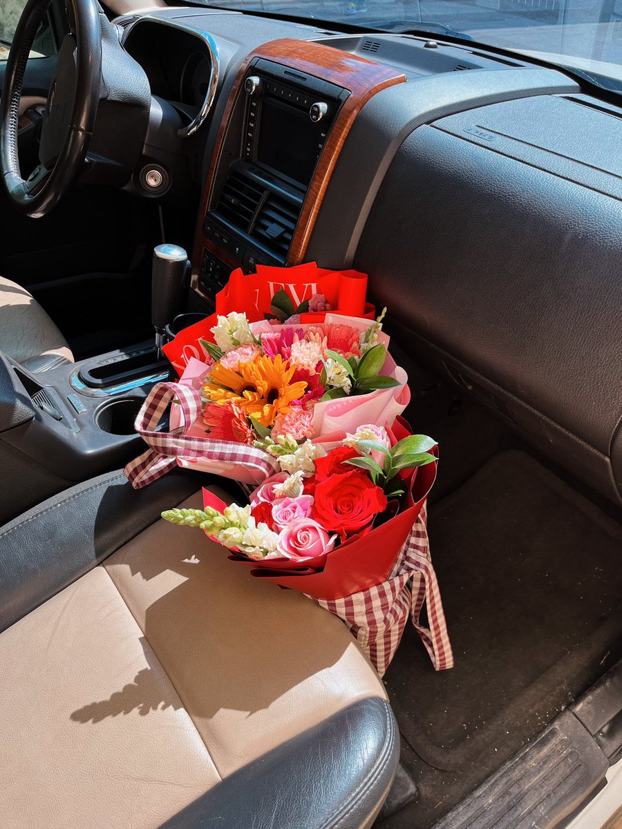Flores bonitas 👜