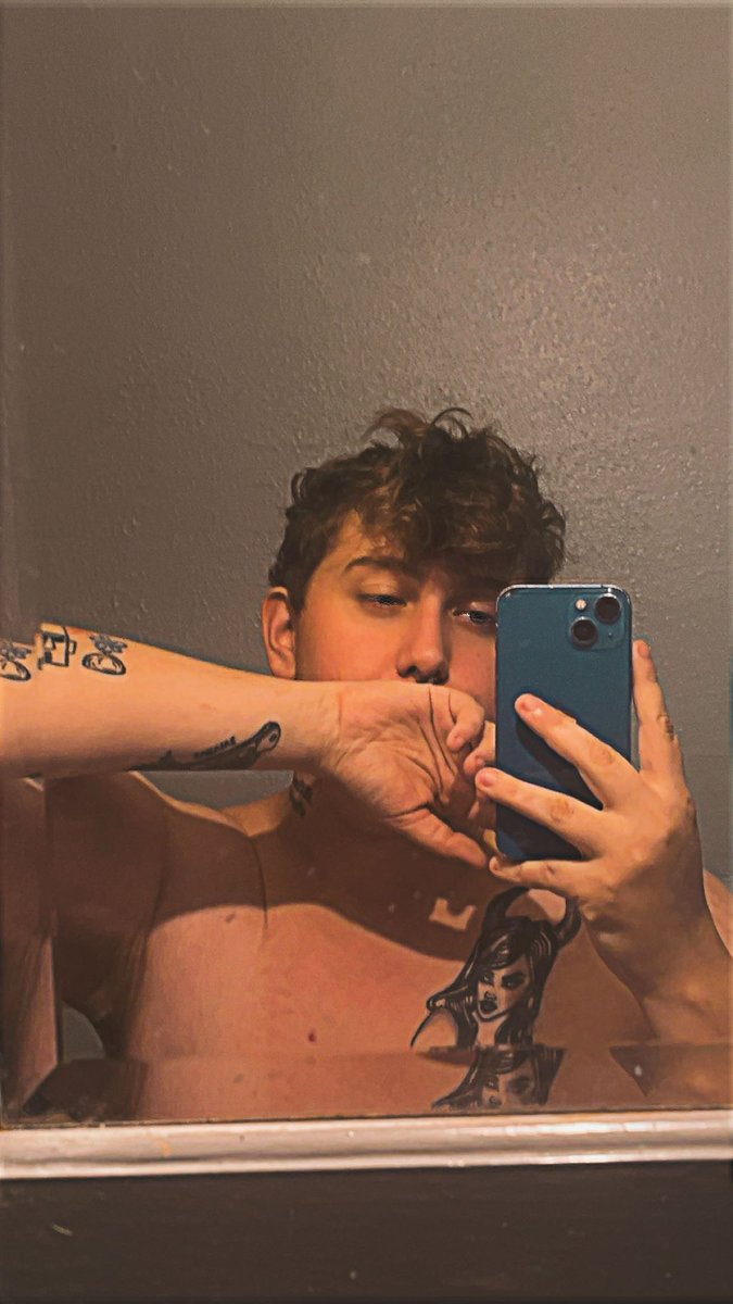 ur dad (NSFW&OF) tweet media