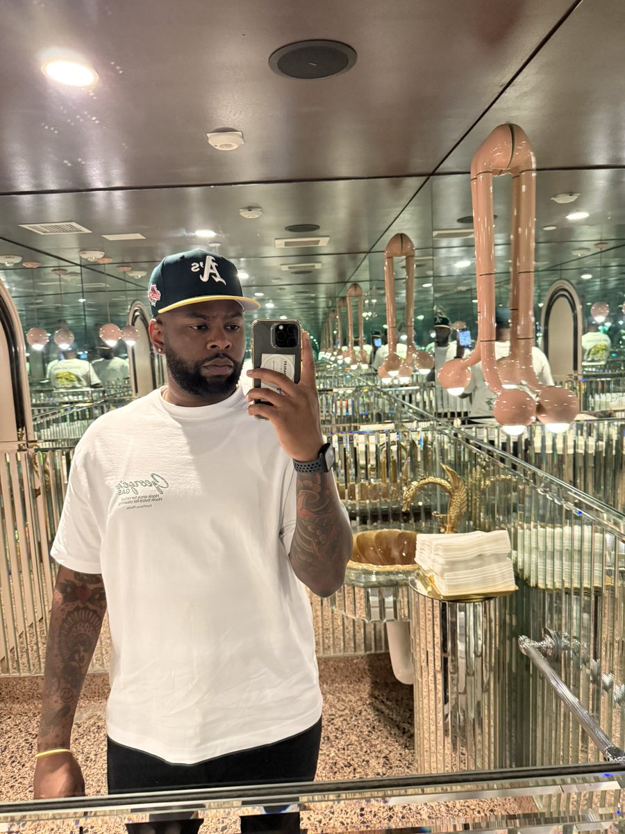 Charley 🔥🧊🔥 tweet media