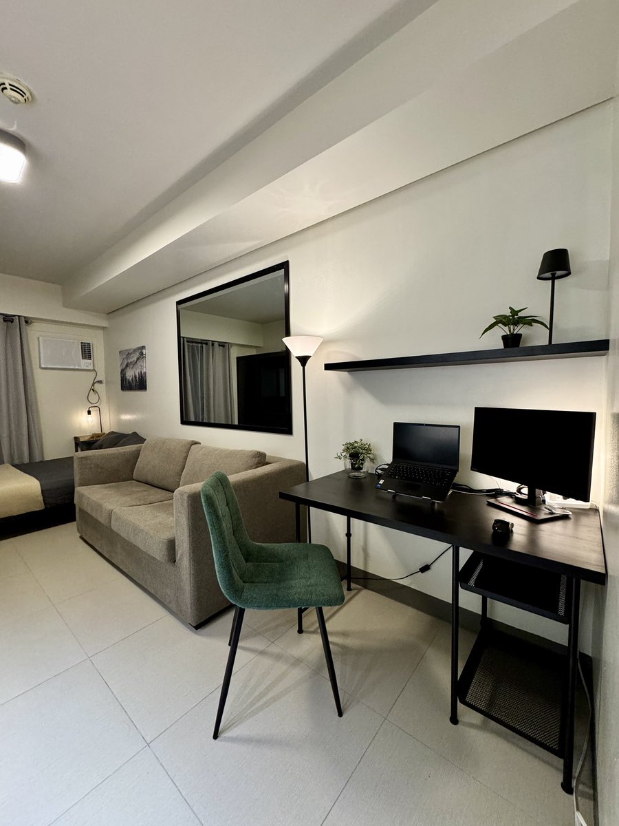nerdatbirth's tweet photo. Soon to be listed in airbnb!

Key features:
Location is Timog ave
65 inch 4k TV with sound bar
Double size bed Emma Sleep mattress
Dedicated work station with 24 inch monitor
QC/Timog city view.

And many more. Haha

Unofficial photos below 😂 https://t.co/sxD5ce0ZRU