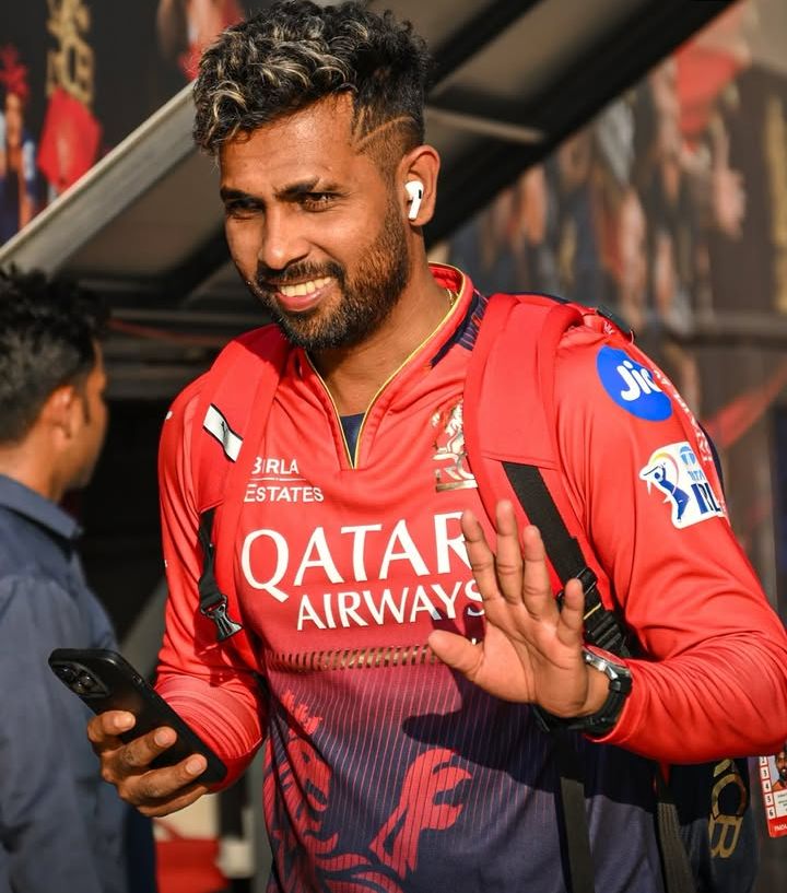 Get ready to playoffs ❤️💫 
#RCBvsPBKS #NuwanThushara