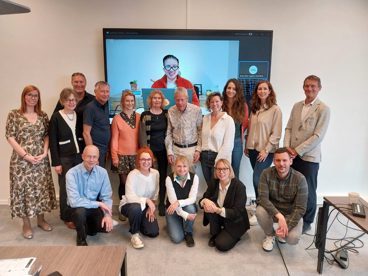 Our #EUPATI Governance - our Board of Trustees &amp; our Cluster Leaders representing 50+ partners, 25 #ENPs &amp; 400+ Fellows meet in Utrecht🙌
We reflect on implementation of our long-term strategy &amp; shaping of our role in #patienteducation &amp; #patientinvolvement in medicines R&amp;D😍