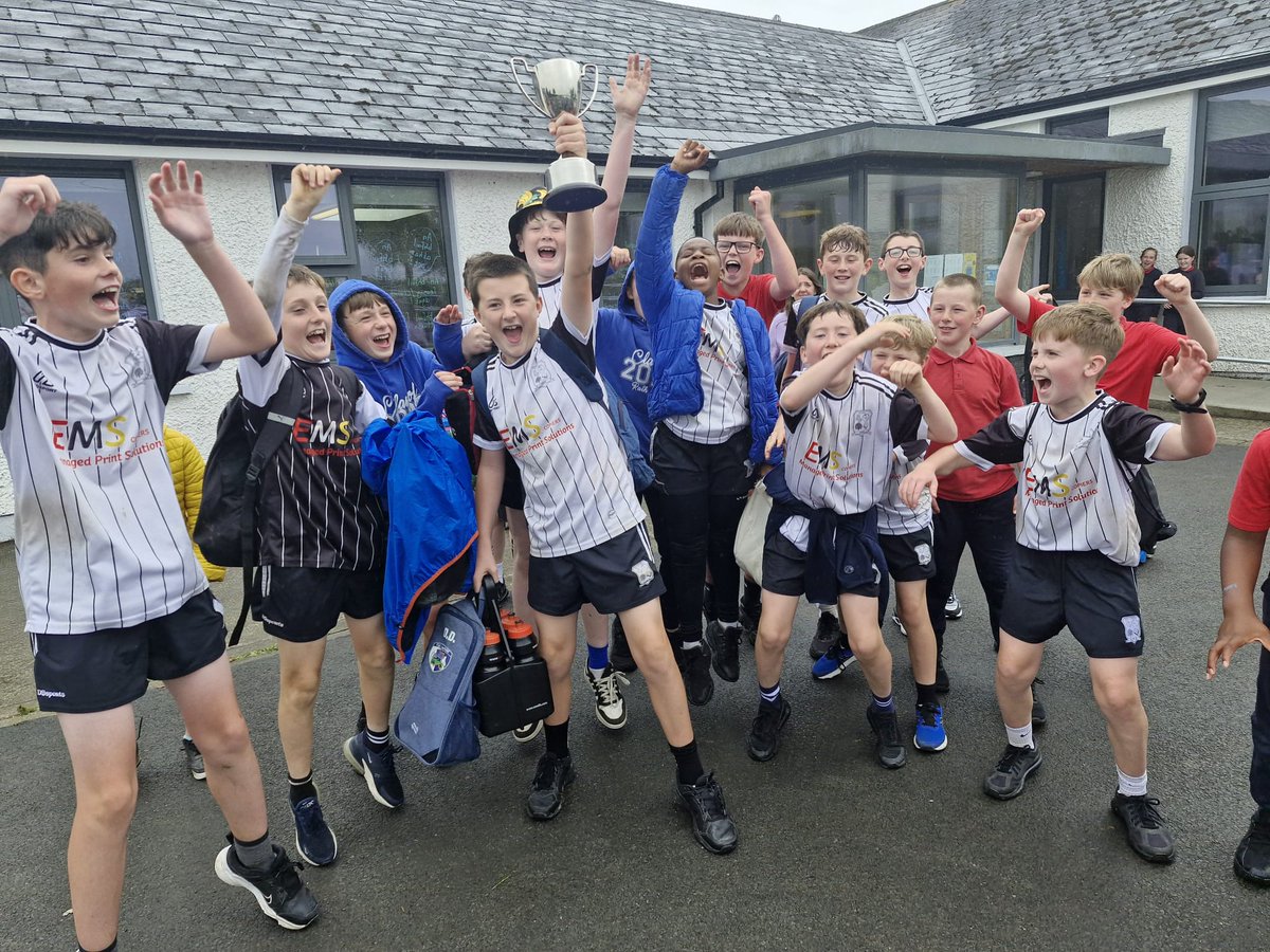 Rath N.S. (@rathns_) on Twitter photo Congratulations to a selection of our 4th & 5th Class boys who won the inaugural Parish Football Blitz today. Thank you to Fr Dooley for sponsoring the cup. <a href="/courtwoodgaa/">Courtwood GAA</a> <a href="/EmoParish/">Portarlington and Emo Parish</a> <a href="/LaoisSchoolsGAA/">LaoisSchoolsGAA</a> Congratulations to a selection of our 4th & 5th Class boys who won the inaugural Parish Football Blitz today. Thank you to Fr Dooley for sponsoring the cup. <a href="/courtwoodgaa/">Courtwood GAA</a> <a href="/EmoParish/">Portarlington and Emo Parish</a> <a href="/LaoisSchoolsGAA/">LaoisSchoolsGAA</a>