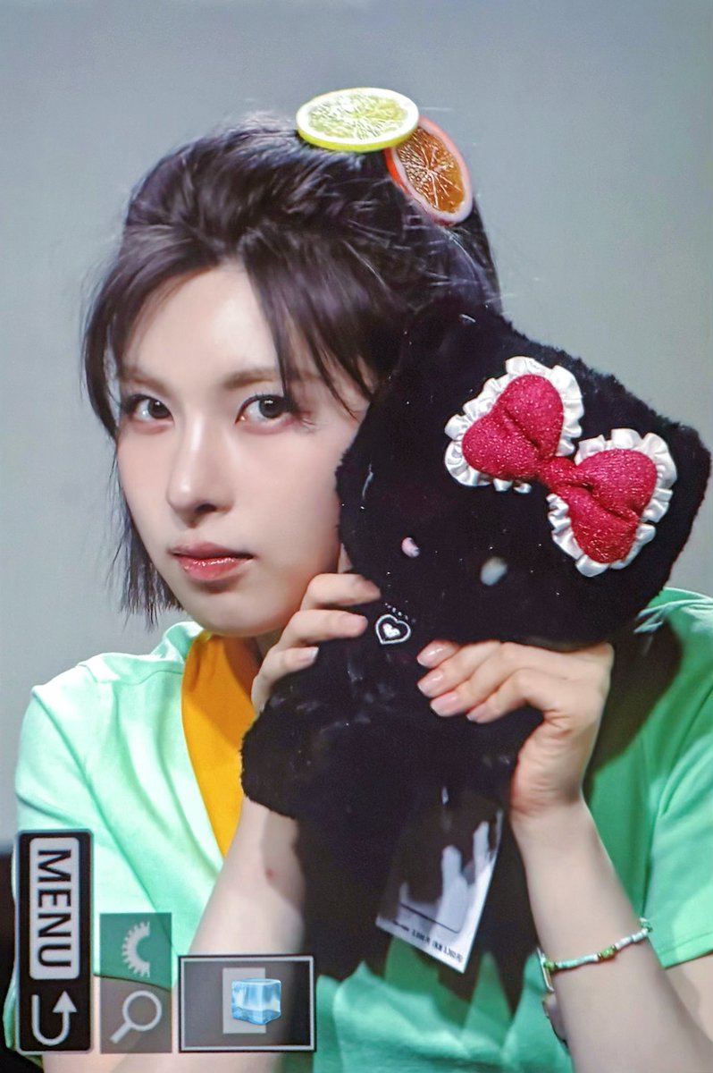 250529 사운드웨이브 팬싸

#NMIXX #엔믹스
#BAE #배이 #배블왔솔
#KNOW_ABOUT_ME
