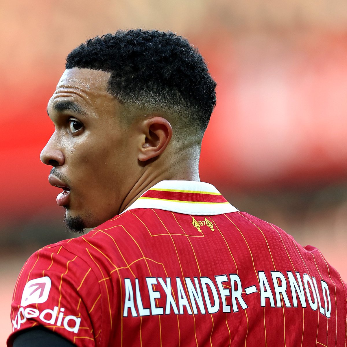 DeadlineDayLive's tweet photo. 🚨 𝗕𝗥𝗘𝗔𝗞𝗜𝗡𝗚: Alvaro Carreras and Trent Alexander-Arnold are BOTH set to play in the FIFA Club World Cup for Real Madrid.

(Source: @COPE) https://t.co/dcO08xncFl