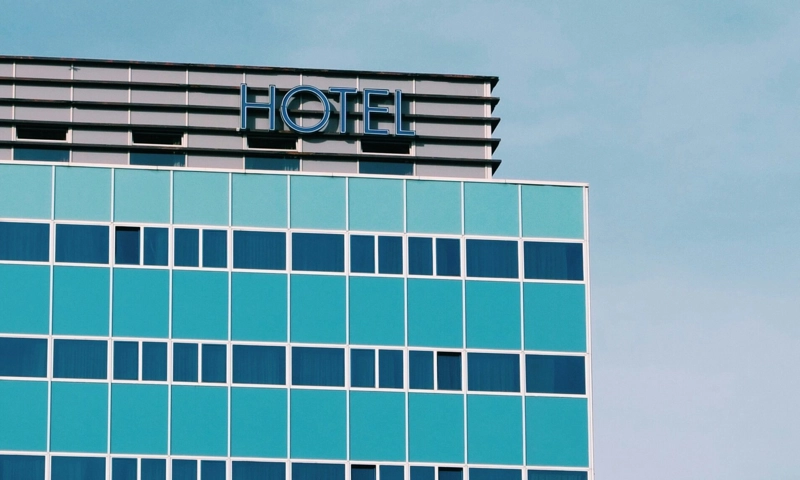 Between Brand and Individuality: How White&amp;Label Operators Influence the Hotel Industry &amp; By Susann Sparwasser: White&amp;label operators are playing an increasingly important role in the hotel industry in… hotelnewsresource.com/article136679.… #Hotelindustrie #WhiteLabel #Markenidentität