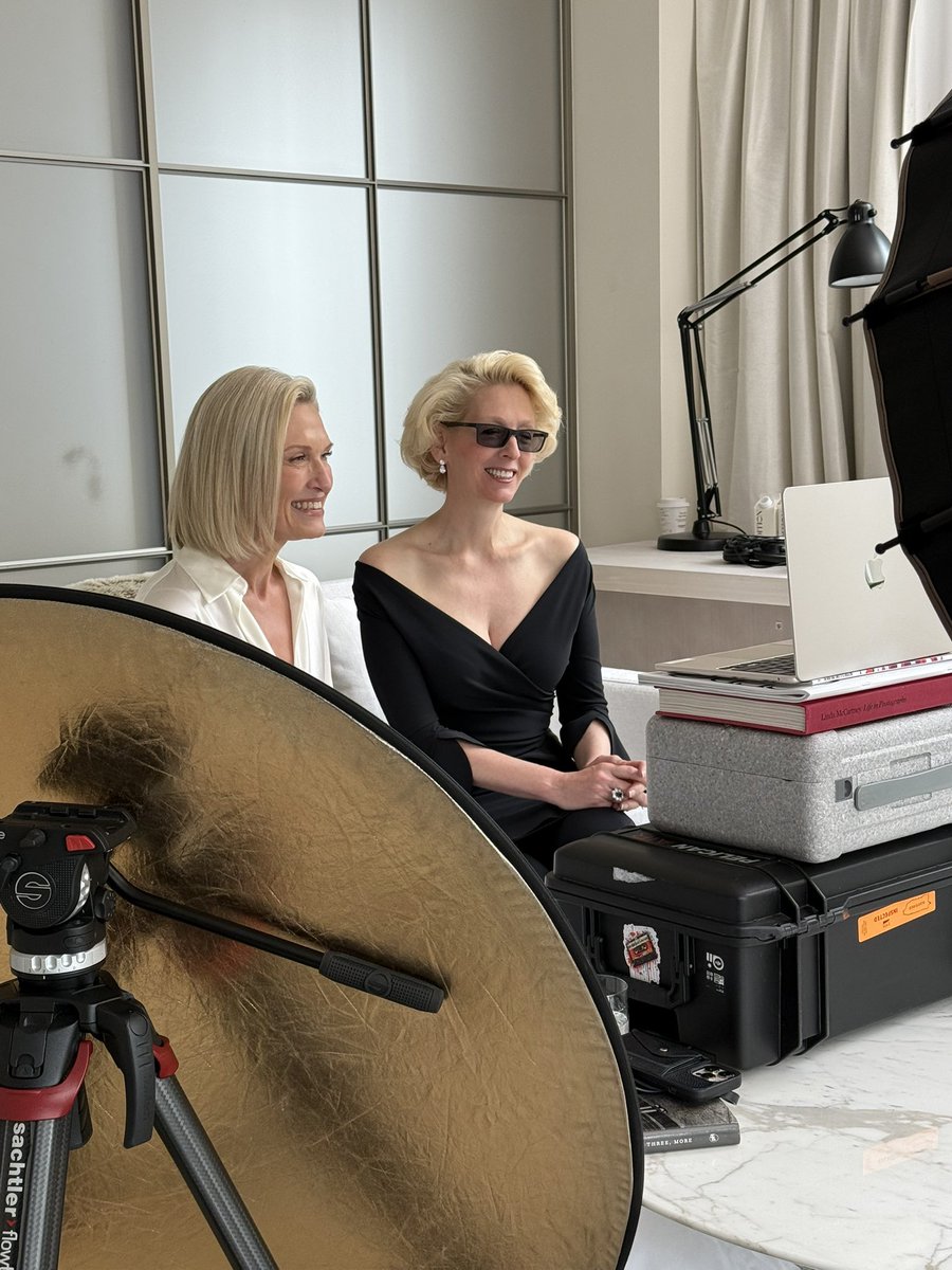 Press day with the Warden. 🤩

Black Dagger Brotherhood premieres June 5th on Passionflix! 🙌 <a href="/JRWard1/">J.R. Ward</a>