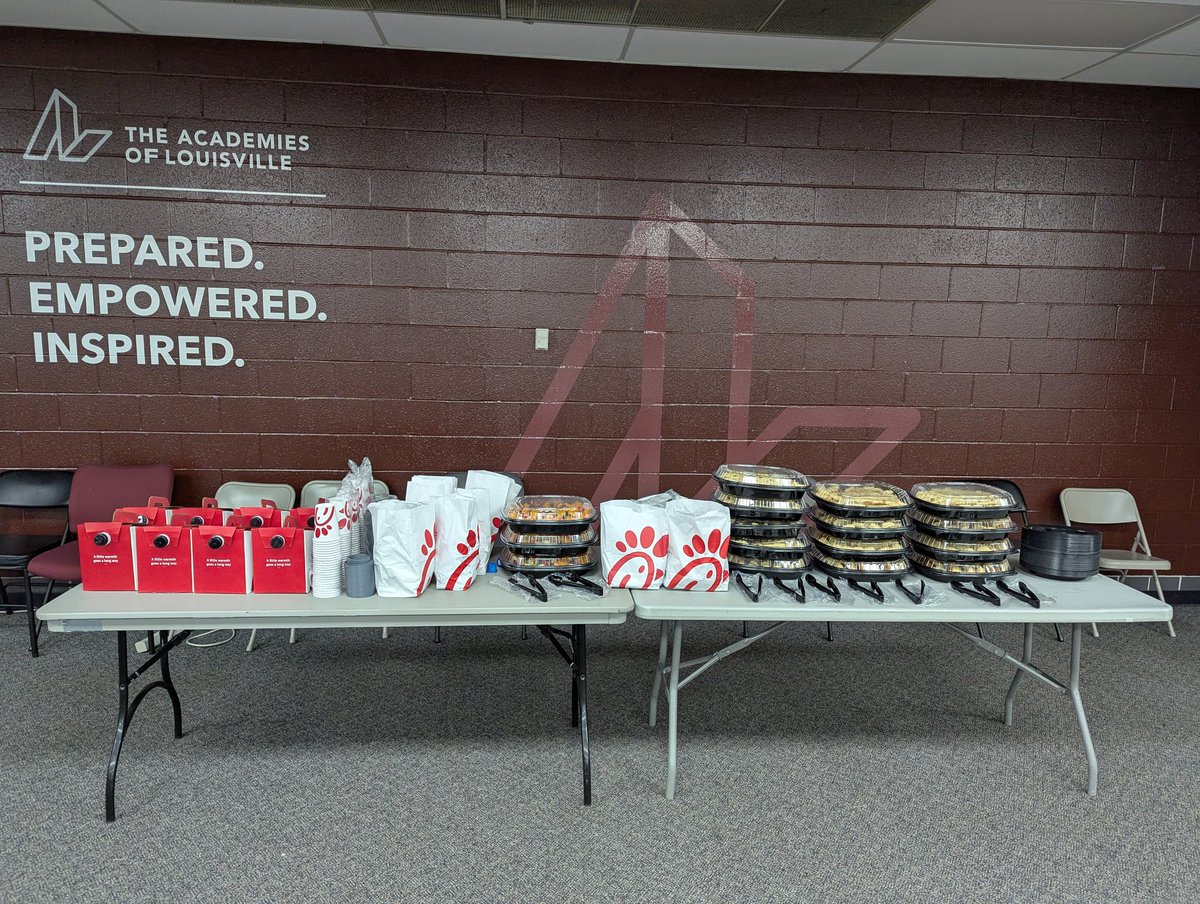 Thank you @chickfilA Stony Brook in Louisville, Kentucky and Crystal Bell at <a href="/edmentum/">edmentum</a>  for sponsorship of this morning's <a href="/JtownHS/">Jeffersontown High</a> teacher PD breakfast.