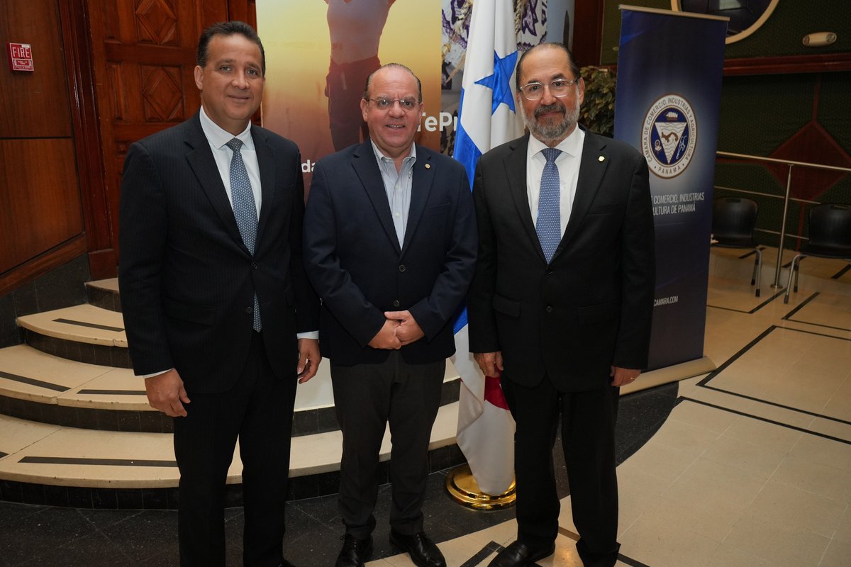 BancoNacionalPA (@banconalpa) on Twitter photo El Gerente General de Banco Nacional de Panamá, Javier Carrizo Esquivel, presentó ante la Cámara de Comercio, Industrias y Agricultura de Panamá <a href="/CCIYAP/">Cámara de Comercio, Industrias y Agricultura</a> un informe de gestión correspondiente a 2024 y lo que va del 2025.
Durante este encuentro, que también contó con la El Gerente General de Banco Nacional de Panamá, Javier Carrizo Esquivel, presentó ante la Cámara de Comercio, Industrias y Agricultura de Panamá <a href="/CCIYAP/">Cámara de Comercio, Industrias y Agricultura</a> un informe de gestión correspondiente a 2024 y lo que va del 2025.
Durante este encuentro, que también contó con la