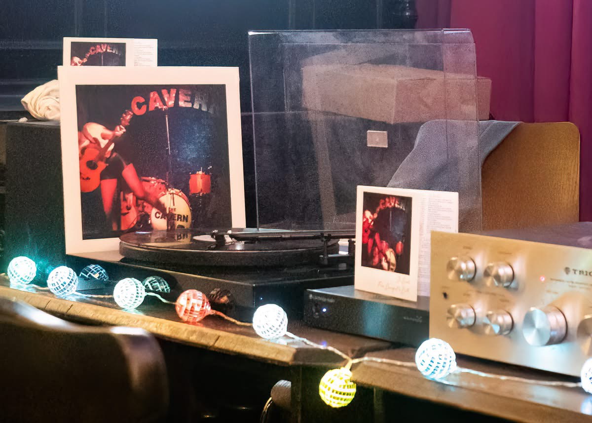 SheBeat (@shebeatmusic) on Twitter photo Glasgow pals! I'm coming to celebrate my album out on the <a href="/LNFGlasgow/">LastNightFromGlasgow</a> cartel this weekend with an in store #musicfrombigblue Jun 8th - youse coming along? <a href="/Bandsintown/">Bandsintown</a> #FromLiverpoolToLeith #Glasgow
bandsintown.com/e/106942686?&c… Glasgow pals! I'm coming to celebrate my album out on the <a href="/LNFGlasgow/">LastNightFromGlasgow</a> cartel this weekend with an in store #musicfrombigblue Jun 8th - youse coming along? <a href="/Bandsintown/">Bandsintown</a> #FromLiverpoolToLeith #Glasgow
bandsintown.com/e/106942686?&c…