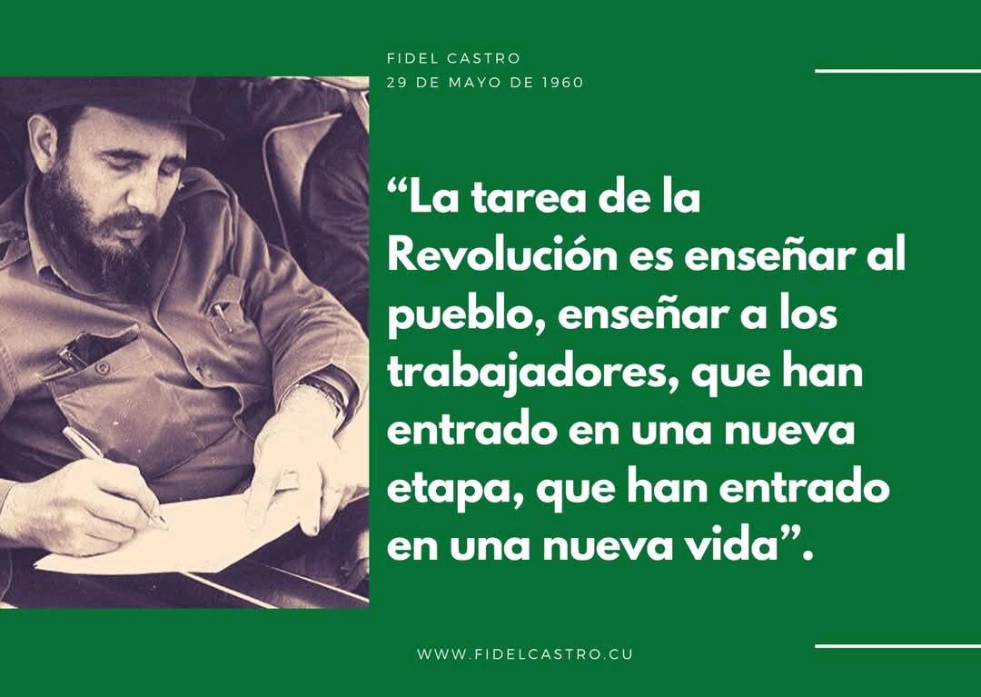 FermindeCuba's tweet photo. #Fidelpronuncia discurso en el acto clausura del congreso de los trabajadores de la construcción, en el teatro Blanquita: “La tarea de la Revolución es enseñar al pueblo, enseñar a los trabajadores, que han entrado en una nueva etapa, que han entrado en una nueva vida”.
#Fidel https://t.co/0dAFuHCelf