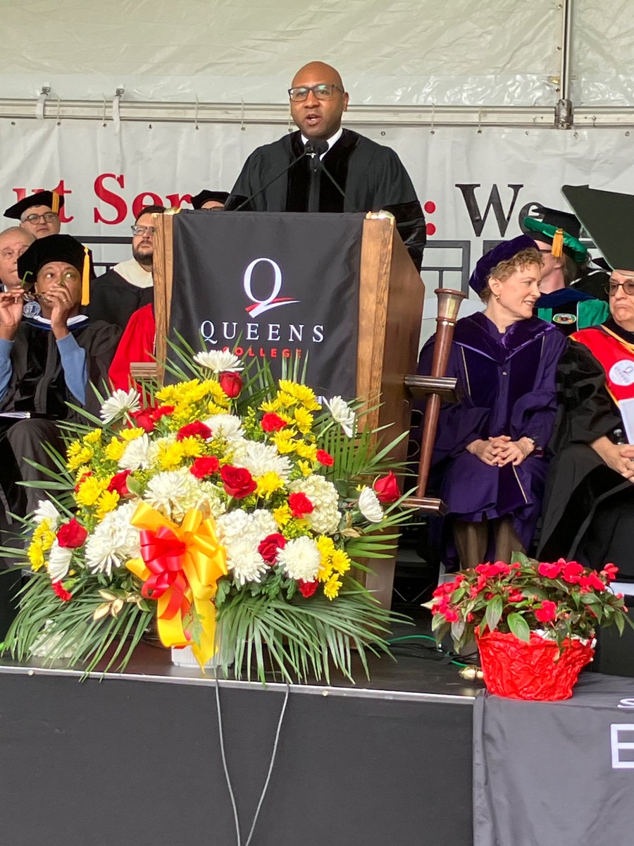 Queens College | The City University of New York (@qc_news) on Twitter photo President Wu introduces Queens Borough President Donovan Richards Jr., an outstanding supporter of QC, both as <a href="/QnsBPRichards/">Queens Borough President Donovan Richards</a> and during his time on the <a href="/NYCCouncil/">New York City Council</a>. <a href="/DRichardsQNS/">Donovan Richards Jr.</a> has never missed an opportunity to support QC and our capital improvement projects. Thank you! President Wu introduces Queens Borough President Donovan Richards Jr., an outstanding supporter of QC, both as <a href="/QnsBPRichards/">Queens Borough President Donovan Richards</a> and during his time on the <a href="/NYCCouncil/">New York City Council</a>. <a href="/DRichardsQNS/">Donovan Richards Jr.</a> has never missed an opportunity to support QC and our capital improvement projects. Thank you!