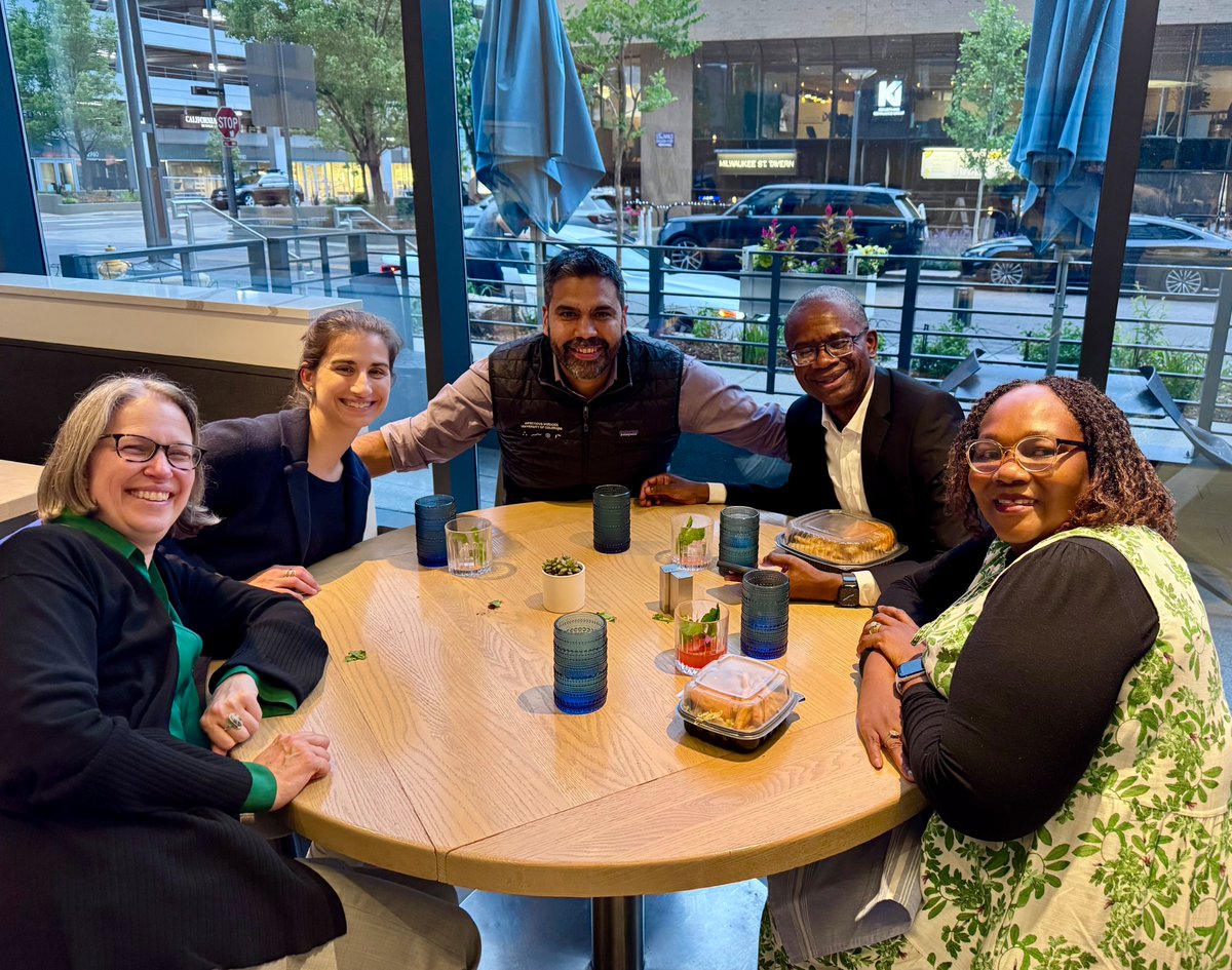 Andrés Henao, MD, PhD (@andhen25) on Twitter photo It was a great pleasure and honor to welcome Dr. Gift Ngwende to <a href="/CUDeptMedicine/">CU Department of Medicine</a>
His work on #Stroke implementation science in restricted resource settings is so inspiring 🧬🔬
Learning from the #GlobalSouth
<a href="/CUDivofID/">CU Infectious Diseases</a> It was a great pleasure and honor to welcome Dr. Gift Ngwende to <a href="/CUDeptMedicine/">CU Department of Medicine</a>
His work on #Stroke implementation science in restricted resource settings is so inspiring 🧬🔬
Learning from the #GlobalSouth
<a href="/CUDivofID/">CU Infectious Diseases</a>