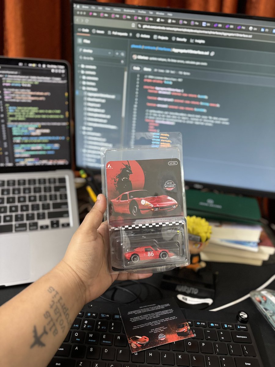 Aapsi (@aapsik) on Twitter photo Got home after a month and found this crazy cool collectable waiting for me❤🔥
My limited edition NFT Garage Collectable
Thank you <a href="/AvaxTeam1/">Avalanche Team1</a> and <a href="/Web3_kerala/">Web3 Kerala</a> Got home after a month and found this crazy cool collectable waiting for me❤🔥
My limited edition NFT Garage Collectable
Thank you <a href="/AvaxTeam1/">Avalanche Team1</a> and <a href="/Web3_kerala/">Web3 Kerala</a>