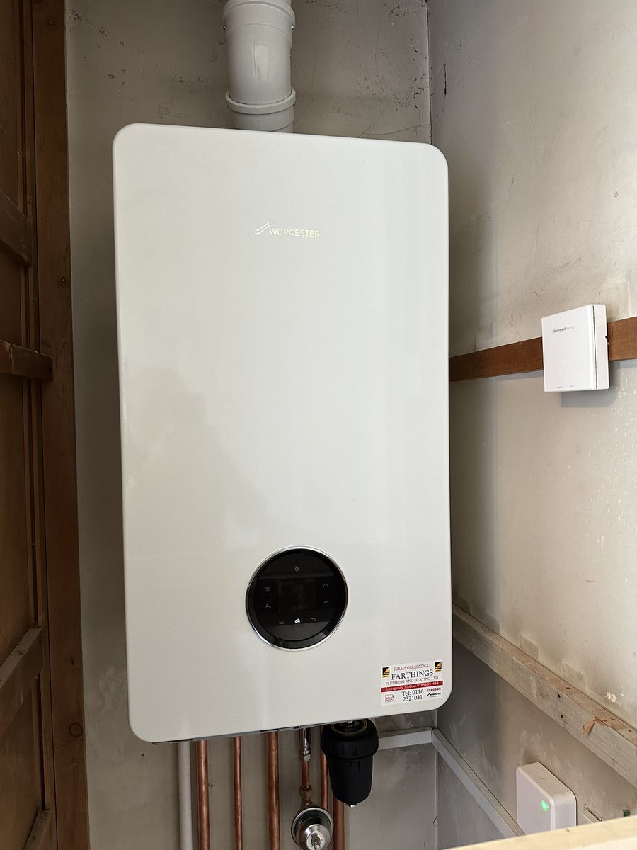 PAUL FARTHING tweet media