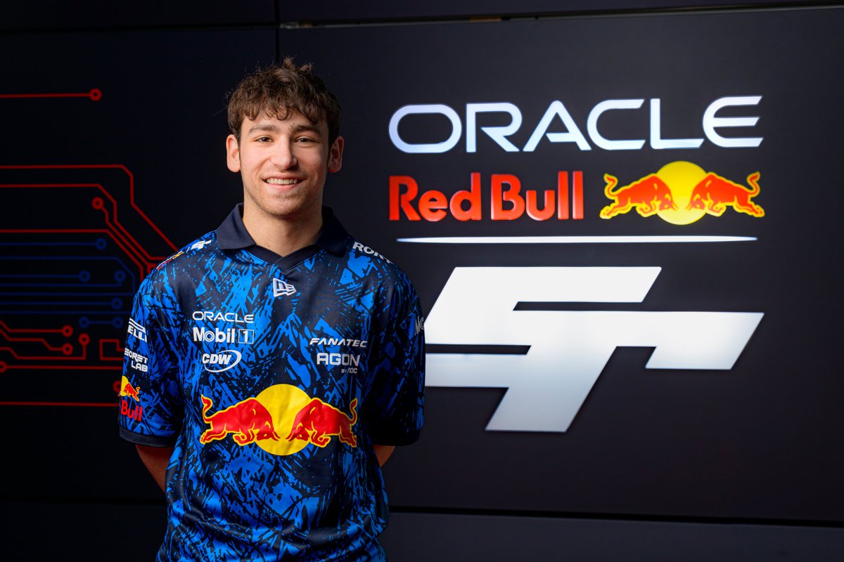 Lucas Bloom (@bloomdude) on Twitter photo Announcement:
Proud to begin a new chapter with <a href="/redbullsimrace/">Oracle Red Bull Sim Racing</a> and <a href="/TeamRedlineSim/">Team Redline</a> . Excited to get started and see what we can achieve together. Grateful to the whole team for the warm welcome. Announcement:
Proud to begin a new chapter with <a href="/redbullsimrace/">Oracle Red Bull Sim Racing</a> and <a href="/TeamRedlineSim/">Team Redline</a> . Excited to get started and see what we can achieve together. Grateful to the whole team for the warm welcome.