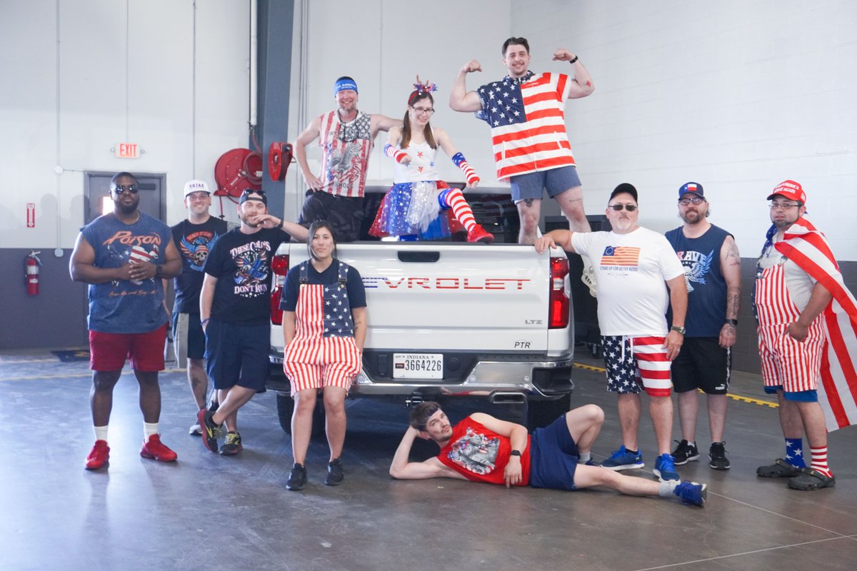 RentPremier's tweet photo. Last Friday, we celebrated Memorial Day weekend "PTR style" with a fun afternoon outside!
We remember and honor those who lost their lives fighting for our freedom.
#murph #murphchallenge #teamworkout #memorialday #teamwork #military #veteran https://t.co/mfZPd4QKe9