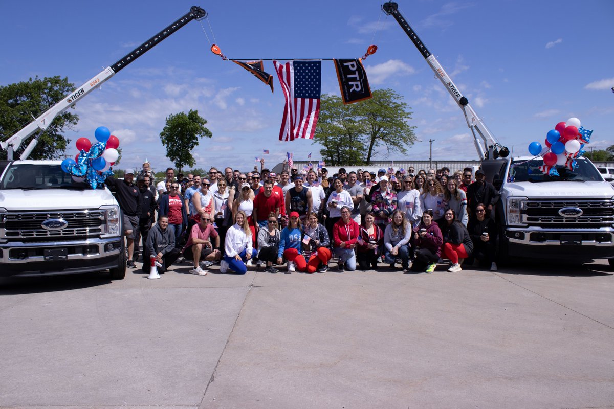 RentPremier's tweet photo. Last Friday, we celebrated Memorial Day weekend "PTR style" with a fun afternoon outside!
We remember and honor those who lost their lives fighting for our freedom.
#murph #murphchallenge #teamworkout #memorialday #teamwork #military #veteran https://t.co/mfZPd4QKe9