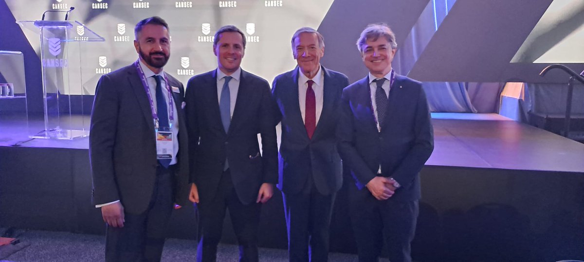 Leonardo in Canada 🇨🇦 (@ldo_canada) on Twitter photo We had the privilege of welcoming former U.S. Secretary of State <a href="/mikepompeo/">Mike Pompeo</a> to the #Leonardo stand at #CANSEC2025, together with Italian Undersecretary of Defence <a href="/matteoperegodic/">Matteo Perego di Cremnago</a>, Ambassador of Italy to Canada <a href="/Aless_Cattaneo/">Alessandro Cattaneo</a>, and Francesco Norante, President of We had the privilege of welcoming former U.S. Secretary of State <a href="/mikepompeo/">Mike Pompeo</a> to the #Leonardo stand at #CANSEC2025, together with Italian Undersecretary of Defence <a href="/matteoperegodic/">Matteo Perego di Cremnago</a>, Ambassador of Italy to Canada <a href="/Aless_Cattaneo/">Alessandro Cattaneo</a>, and Francesco Norante, President of