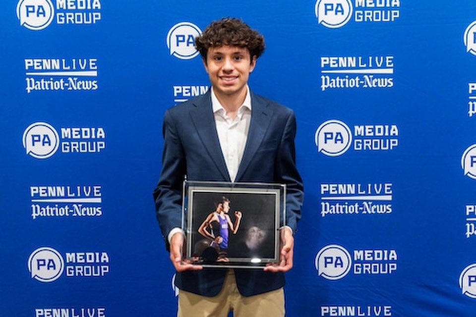 Congratulations to MCHS Carter Smith
 
He has been recognized as PennLive’s 2025 Boys Cross Country Runner of the Year
 
Great job!
 
#GoHuskies!