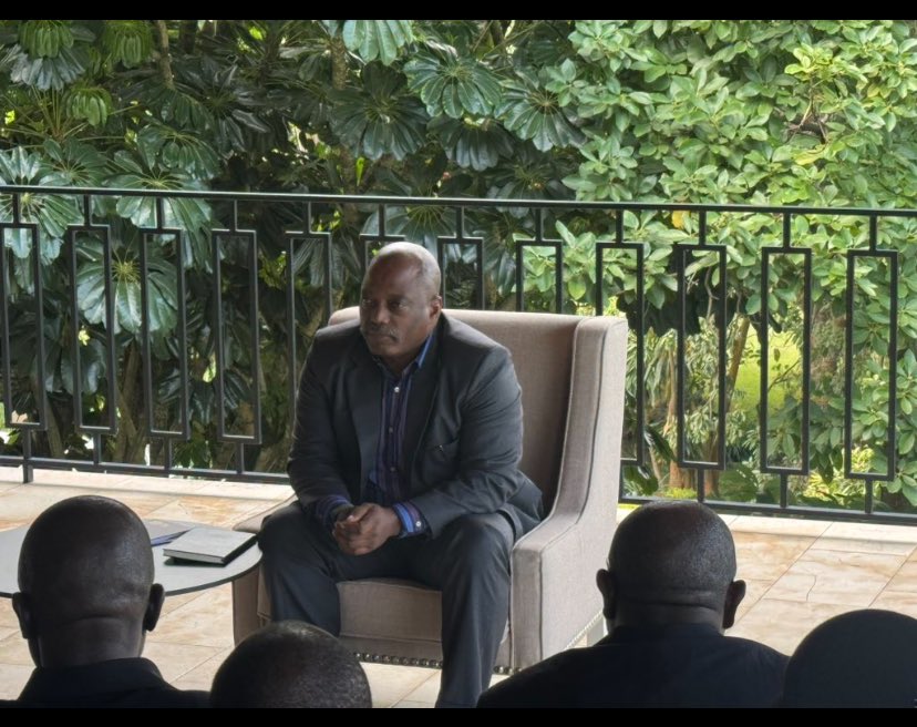 Fiston Issemwami (@fistonissemwami) on Twitter photo #Goma: <a href="/josephkabila01/">Joseph Kabila Kabange</a> est bel et bien dans la capitale du #Nordkivu est a débuté des consultations avec différentes couches de la population. Aujourd’hui il a reçu les membres des confessions religieuses. L’une de ces premières images dans la ville. #Goma: <a href="/josephkabila01/">Joseph Kabila Kabange</a> est bel et bien dans la capitale du #Nordkivu est a débuté des consultations avec différentes couches de la population. Aujourd’hui il a reçu les membres des confessions religieuses. L’une de ces premières images dans la ville.