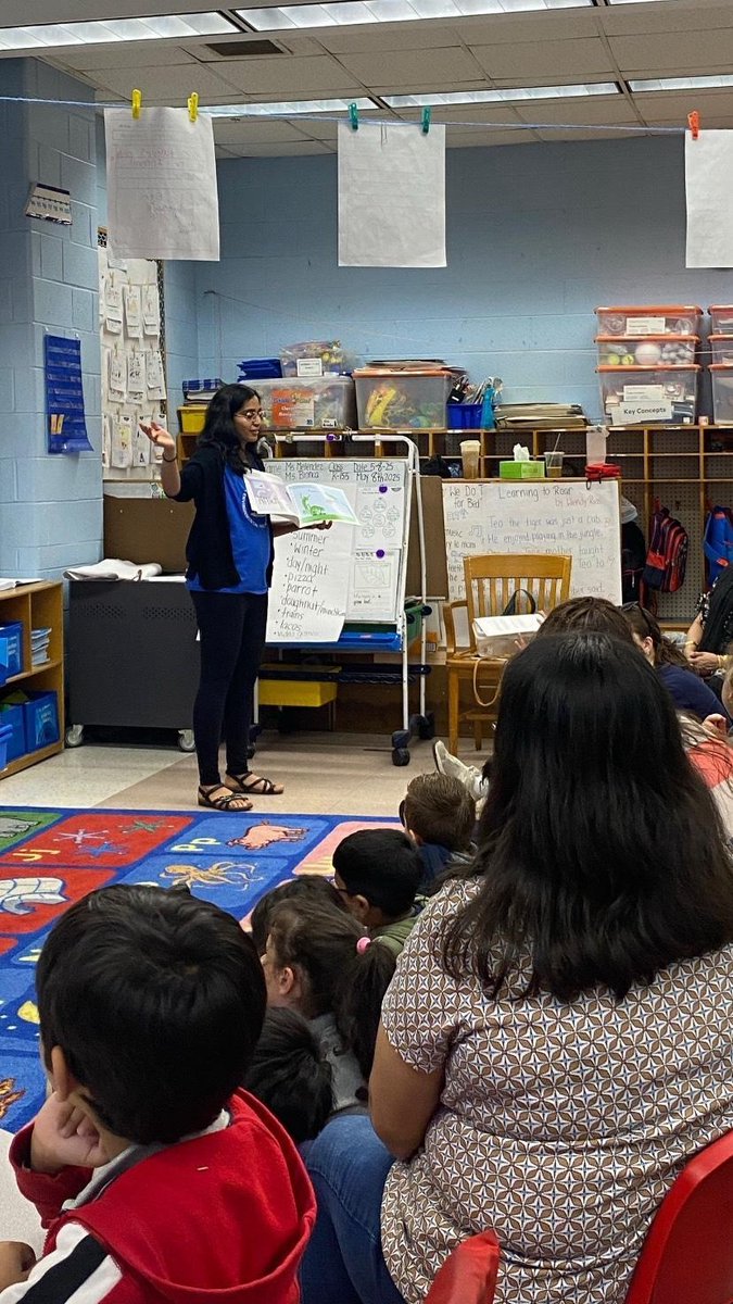 💨 Recently, our Air and Radiation Division staff in U.S. Environmental Protection Agency--Region 2 (NJ, NY, PR, USVI) visited P.S. 69Q The Jackson Heights School in Queens, NY to teach 100 kindergartners about air quality! 

📙 Students were read the book Why is Coco Orange? and