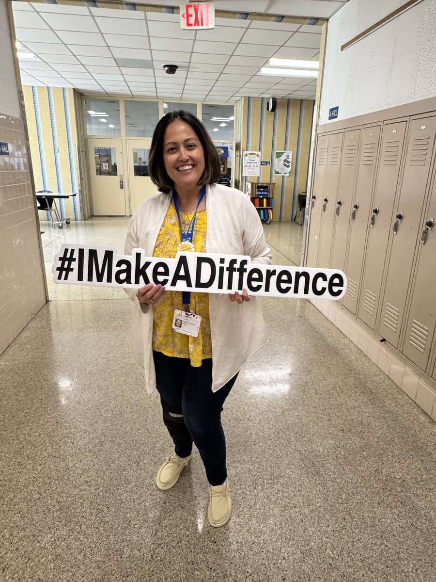 Kempsville MS (@kempsvillems) on Twitter photo Congratulations to Virginia Jordan for receiving the I Make a Difference Award this week! She is a shining example of what it means to make a positive impact. Ms. Jordan's approachable nature, kindness, and unwavering care for her students are truly inspiring. <a href="/Dr_TCL/">Dr.TCornick-Leonard</a> <a href="/vbschools/">VBSchools</a> Congratulations to Virginia Jordan for receiving the I Make a Difference Award this week! She is a shining example of what it means to make a positive impact. Ms. Jordan's approachable nature, kindness, and unwavering care for her students are truly inspiring. <a href="/Dr_TCL/">Dr.TCornick-Leonard</a> <a href="/vbschools/">VBSchools</a>