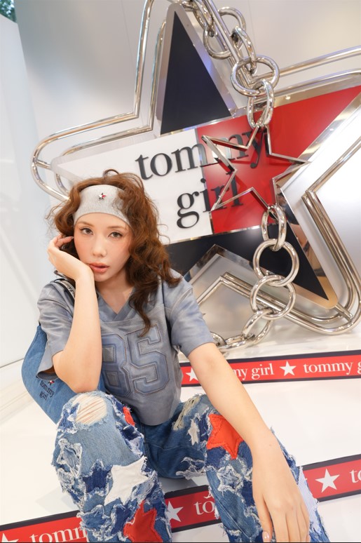 TOC_press's tweet photo. チャン・ウォニョンがトミー ヒルフィガー表参道店で開催されたトミー ガール ローンチパーティに出席

https://t.co/sMANDaWGyZ

#ウォニョン #栗田航兵(#OCTPATH) #南雲奨馬 #仲里依紗 https://t.co/yDNHLhVCkh