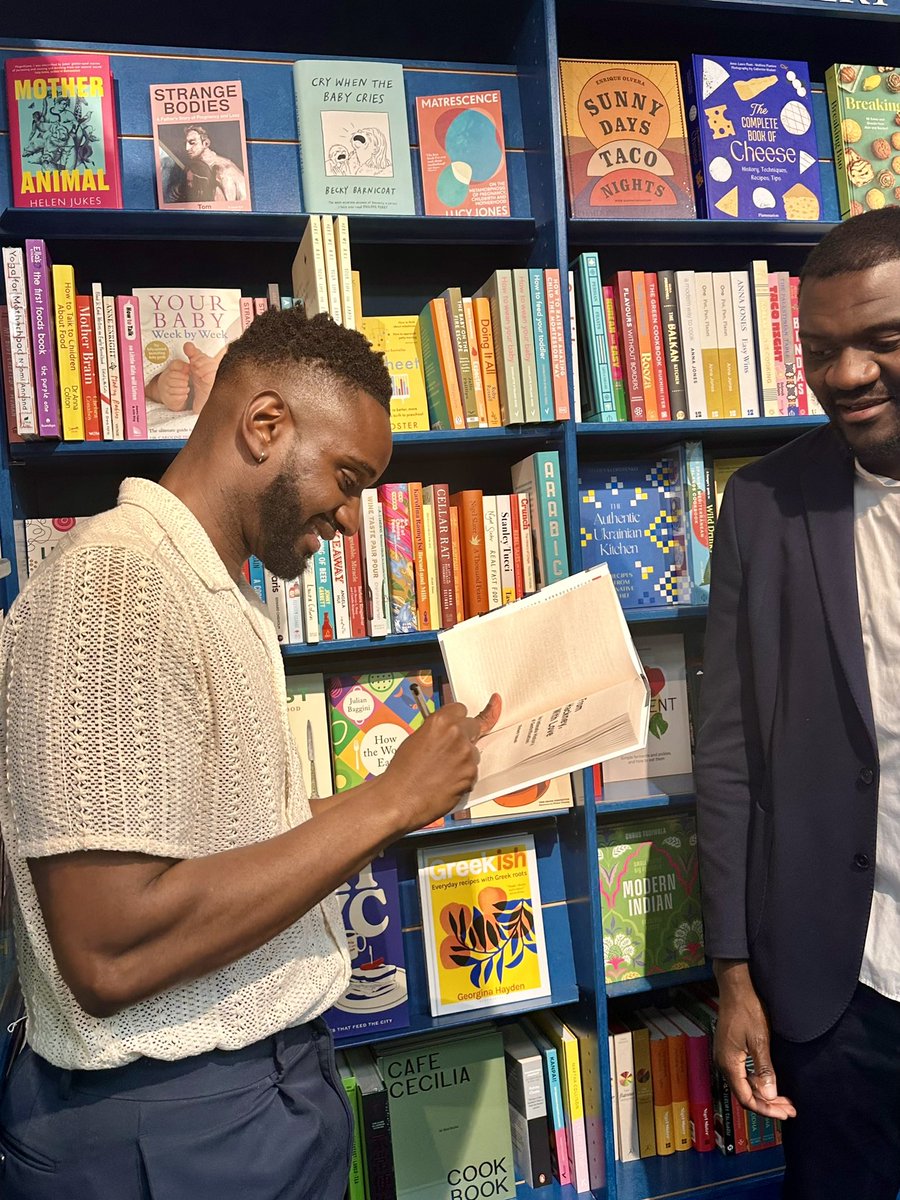 Biteback Publishing (@bitebackpub) on Twitter photo Congratulations <a href="/ricyeboah/">Richard Yeboah</a> on the launch of From Hackney, With Love tonight at <a href="/StokeyBookshop/">Stokey Bookshop</a> 🎉
📚👉 bitebackpublishing.com/books/from-hac… Congratulations <a href="/ricyeboah/">Richard Yeboah</a> on the launch of From Hackney, With Love tonight at <a href="/StokeyBookshop/">Stokey Bookshop</a> 🎉
📚👉 bitebackpublishing.com/books/from-hac…