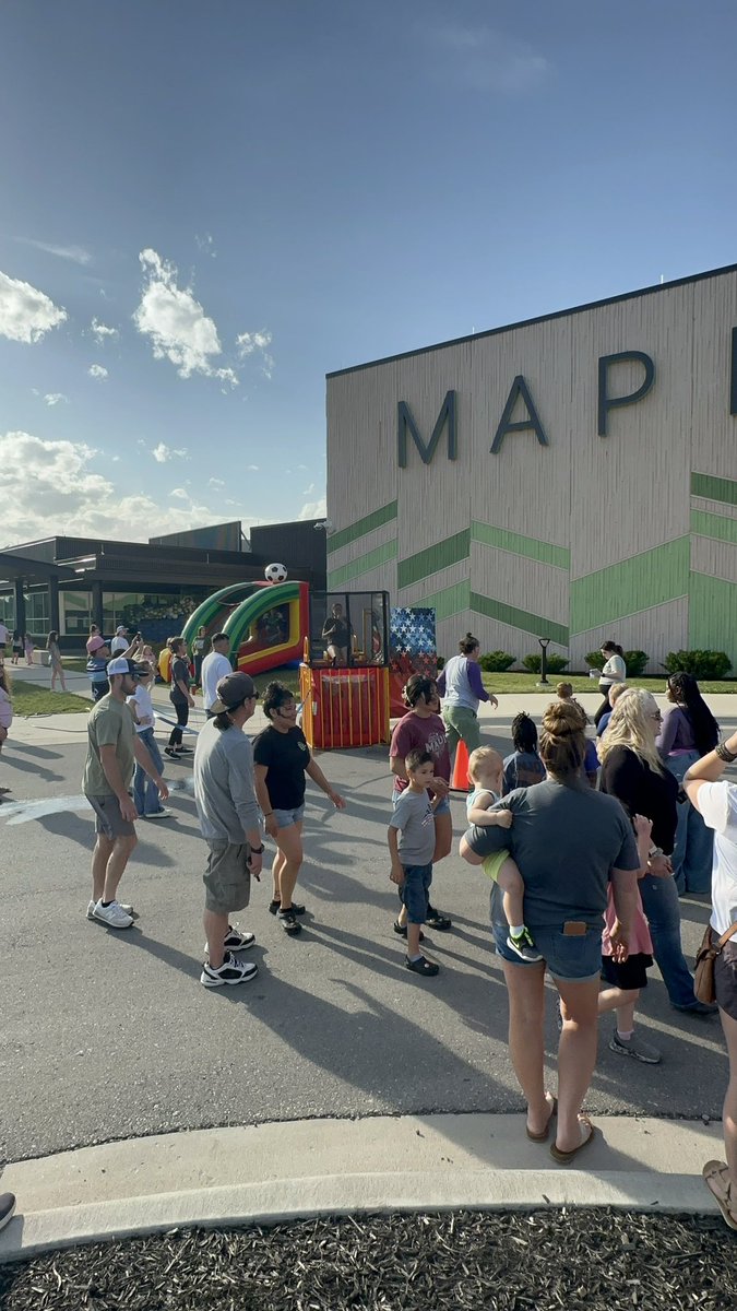 Jennifer Powers (@jennypowers111) on Twitter photo What a fun 🤩 last week of school! 🥰 Between a school carnival, field day, school STEM projects, presentations, parties and a talent show! We went out in style! 💙💚Love my job! Happy summer everyone! ☀️😎🏖️<a href="/MaplewoodElemen/">Maplewood Elementary</a> <a href="/TraciRapp8/">Traci Rapp</a> What a fun 🤩 last week of school! 🥰 Between a school carnival, field day, school STEM projects, presentations, parties and a talent show! We went out in style! 💙💚Love my job! Happy summer everyone! ☀️😎🏖️<a href="/MaplewoodElemen/">Maplewood Elementary</a> <a href="/TraciRapp8/">Traci Rapp</a>