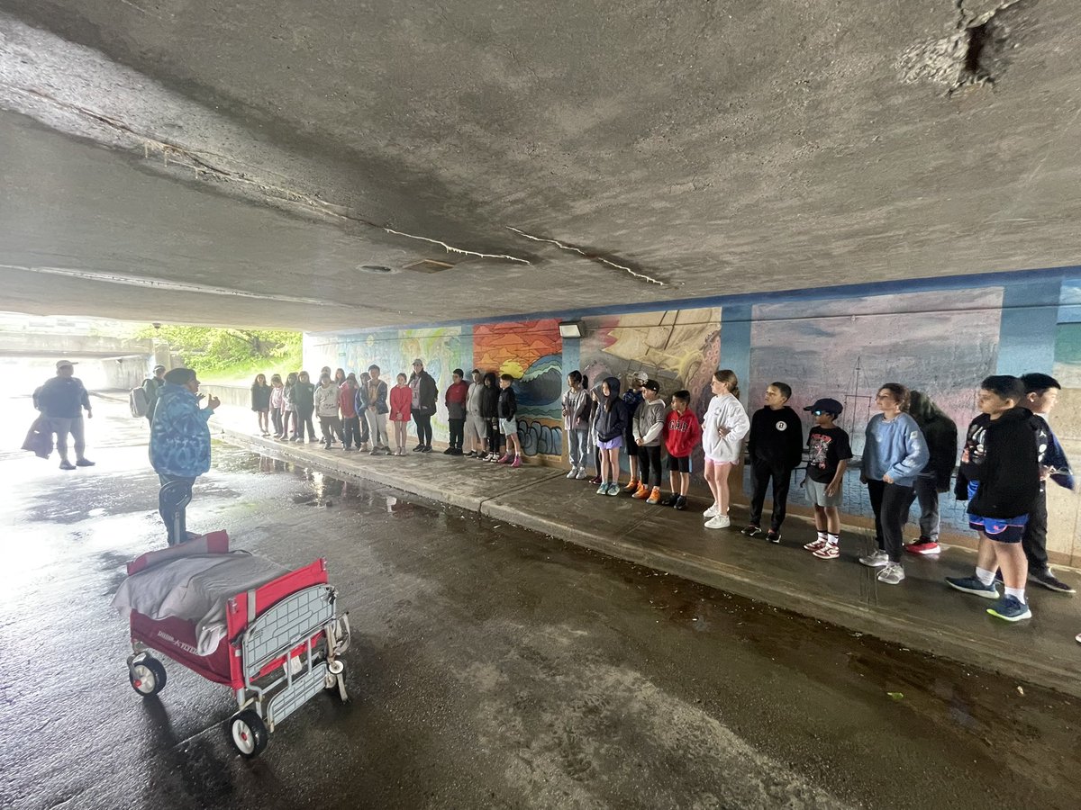 Wonderful class trip to the Cedar Beach Marina - taking learning outside of the classroom today!!