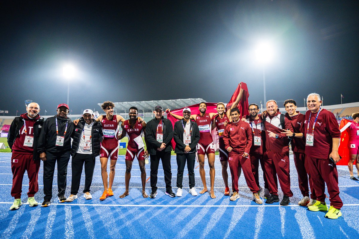 🥇 قطــر : 03:03.52د
🥈 الهند : 03:03.67 د
🥉 الصين : 3:03.73د