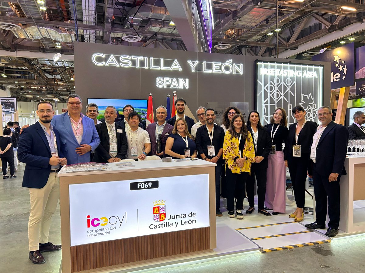 VINEXPO ASIA SINGAPORE 2025
Día  29/05/2025 todos los representantes de Bodegas de Castilla y León bajo el paraguas de ICECYL-Junta De Castilla Y León.
 x.com/empresasjcyl (<a href="/empresasjcyl/">Competitividad Empresarial JCyL</a>)
 es.linkedin.com/company/icecyl
 #ICECYL #CYL #castillayleon #internacionalizacion