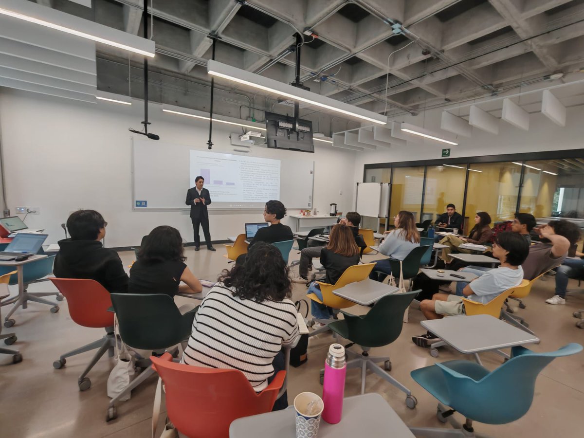 Nayeli Salgado (@nayelinsalgado) on Twitter photo At yesterday’s #JRS2025 <a href="/TecdeMonterrey/">Tecnológico de Monterrey</a>, we explored how #SocialCapital drives the adoption of #Ecotechnologies 🌱 and how #Migration fostered innovation and economic development in Mexico’s #agricultural sector during the 20th century.
#SomosCSociales #LEC #LTP At yesterday’s #JRS2025 <a href="/TecdeMonterrey/">Tecnológico de Monterrey</a>, we explored how #SocialCapital drives the adoption of #Ecotechnologies 🌱 and how #Migration fostered innovation and economic development in Mexico’s #agricultural sector during the 20th century.
#SomosCSociales #LEC #LTP