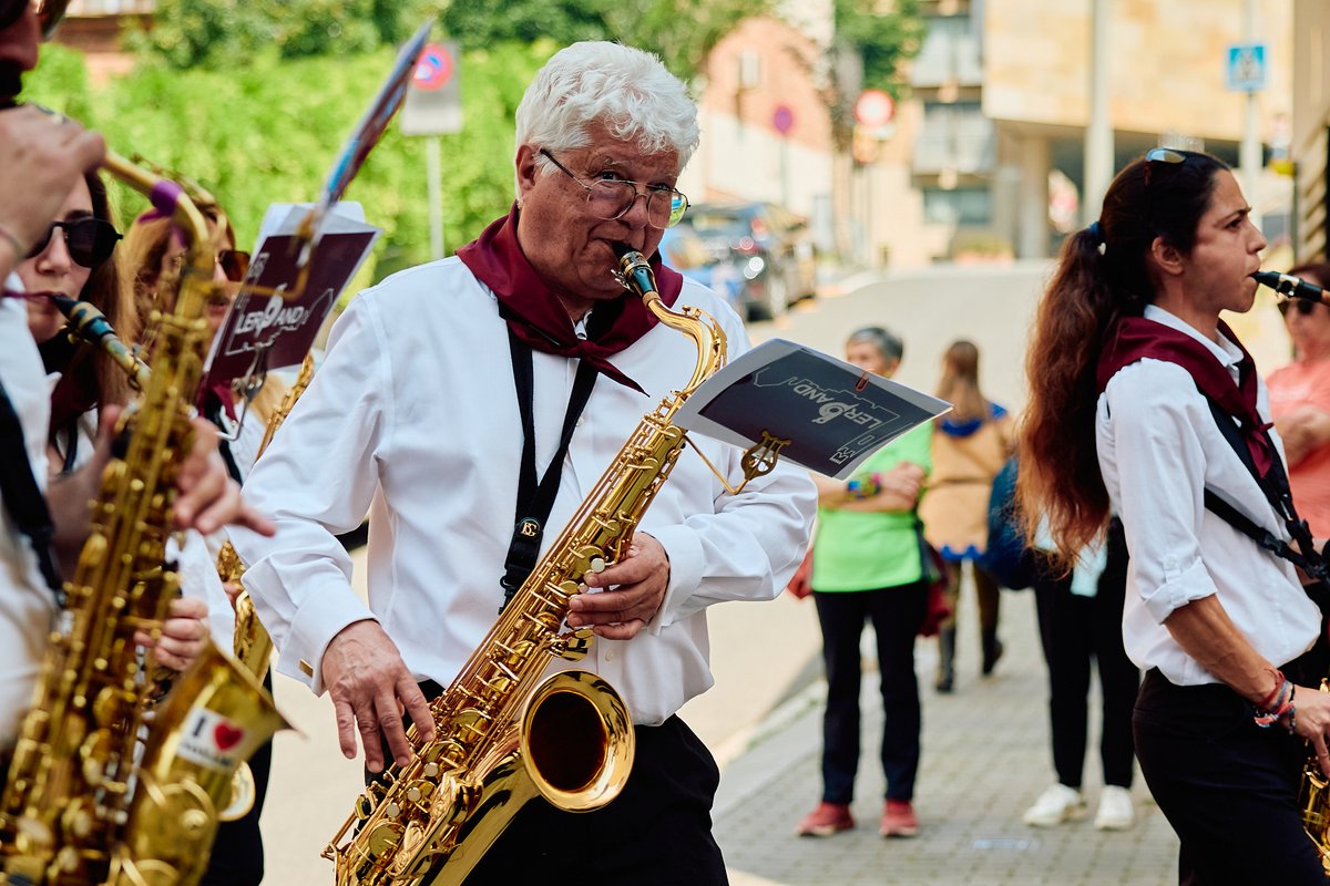 Ilerband tweet media