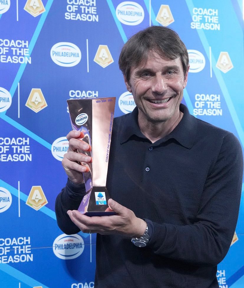 Antonio #Conte has decided to stay at #Napoli and to continue his project 

Via @nicoschira