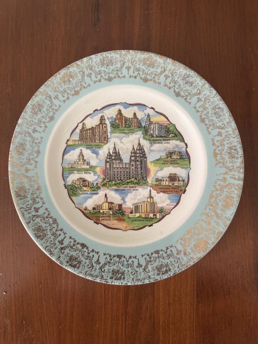 stefeskander's tweet image. Back in the day, you could fit all the temples on one plate.
Now you’d need 38 plates for all existing and announced, 20 for all dedicated.
